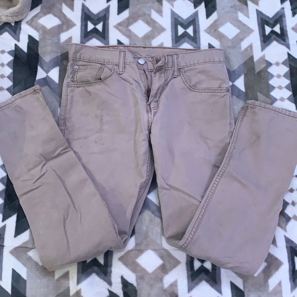 Men’s tan Levi jeans